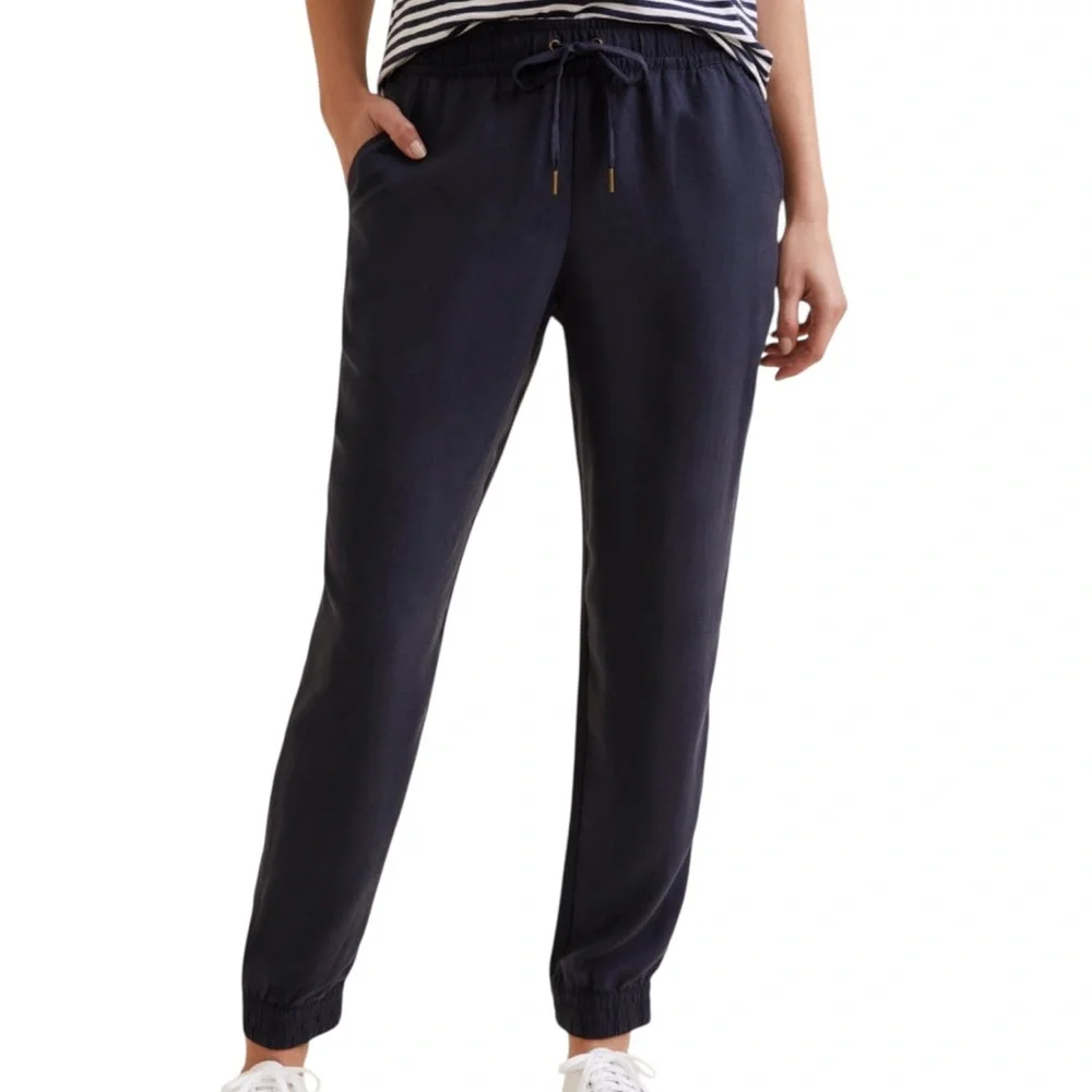 Garnet Hill Tencel and Linen Navy Jogger